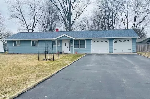 5938 Wedgewood Dr, Mentor On The Lake, OH 44060