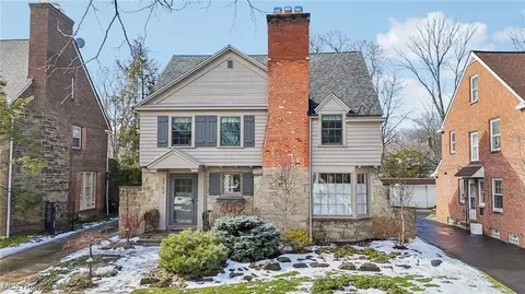 3702 Lytle Rd, Shaker Heights, OH 44122