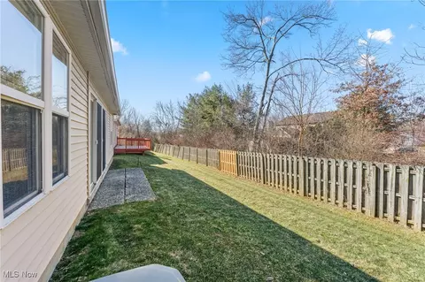 Exterior - 802 Cedar Way, Boardman, OH 44512 photo 2 of 4