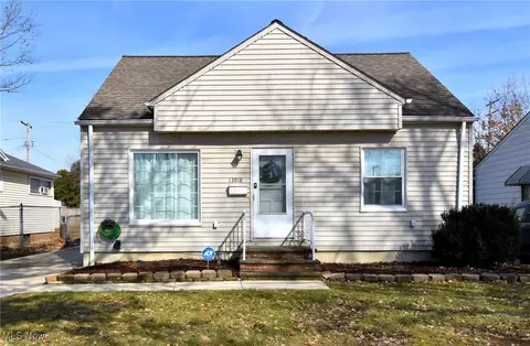 13918 Leroy Ave, Cleveland, OH 44135