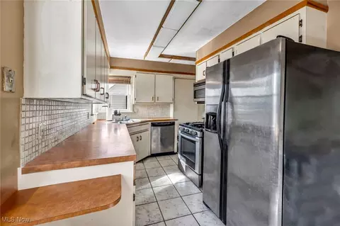 Kitchen - 311 E Dresden Ave, Akron, OH 44301 photo 1 of 1