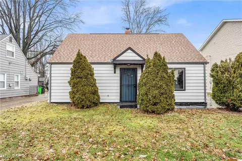 23297 Williams Ave, Euclid, OH 44123