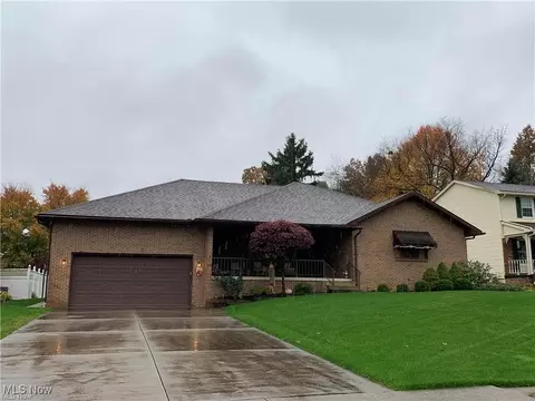 1879 Meadowlark Ln, Niles, OH 44446