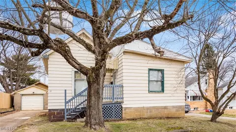 111 S Maple Hts, New Lexington, OH 43764