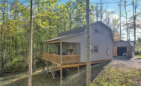 8800 Hoop Pole Rd, Roseville, OH 43777
