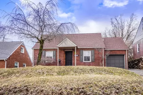1613 21st St NW, Canton, OH 44709