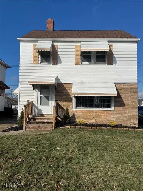 10805 Plymouth Ave, Garfield Heights, OH 44125