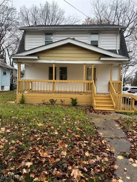 612 Hallie Ave, Akron, OH 44305