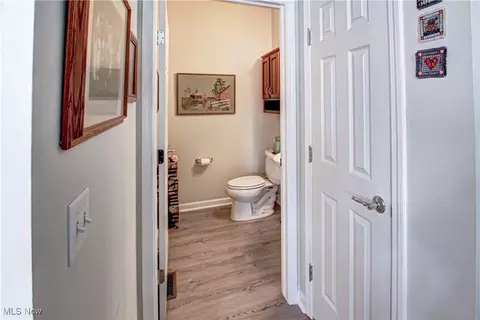 327 Blair Dr, Copley, OH 44321 photo 12
