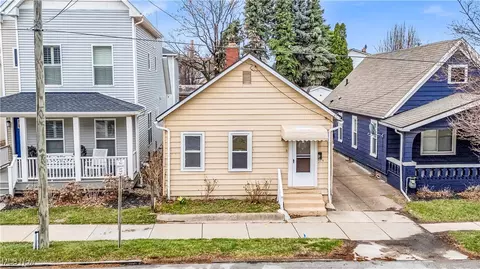 1278 W 65th St, Cleveland, OH 44102