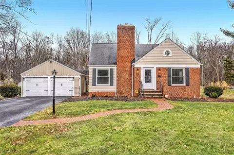 3181 Dover Center Rd, Westlake, OH 44145