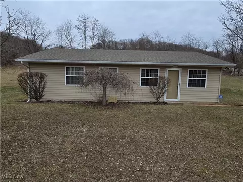 1650 S River Rd, Zanesville, OH 43701