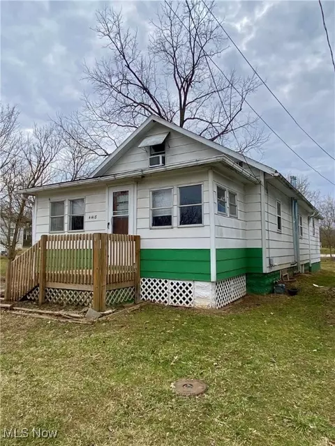 4418 17th Ave, Parkersburg, WV 26101
