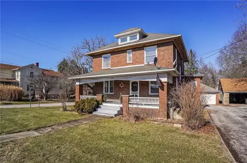 11764 South Ave, North Lima, OH 44452