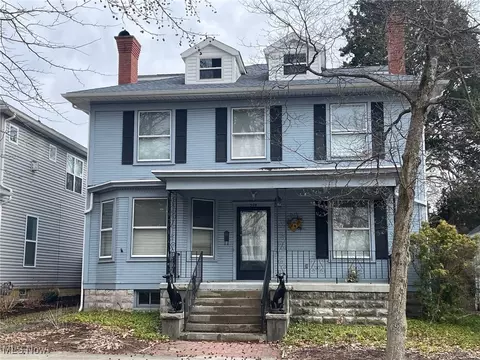 304 Warren St, Marietta, OH 45750