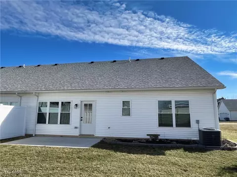 Exterior - 581 Vicksburg Ct, Lagrange, OH 44050 photo 2 of 2