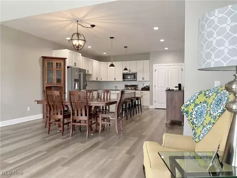 Dining - 581 Vicksburg Ct, Lagrange, OH 44050 photo 3 of 4