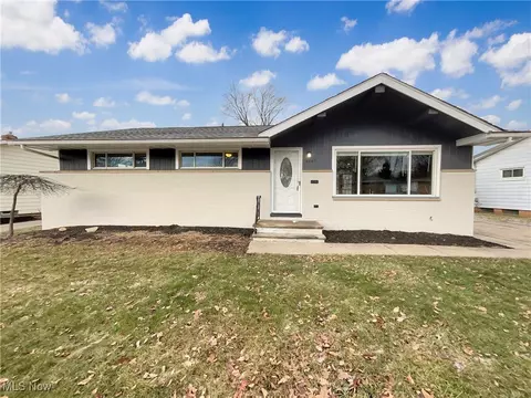 6663 Kingsdale Blvd, Cleveland, OH 44130