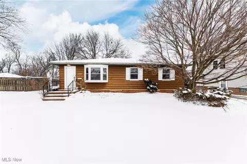 3710 Tuxedo Ave, Parma, OH 44134