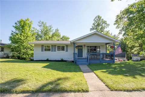 2116 Alden Ave NW, Massillon, OH 44647