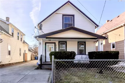 3536 W 50th St, Cleveland, OH 44102