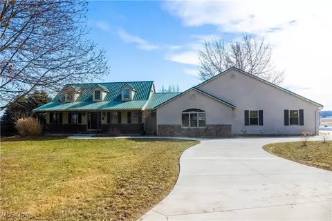4474 Cutter Rd, Apple Creek, OH 44606