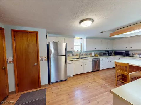 2976 Arcola Rd, Madison, OH 44057 photo 5