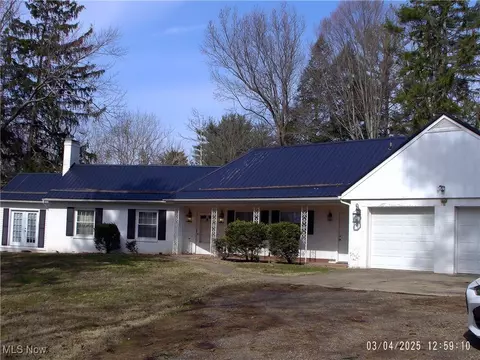 172 Lincoln Ln, New Concord, OH 43762