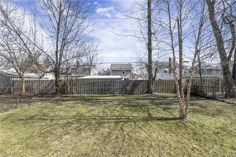 191 Fair St, Berea, OH 44017 photo 35