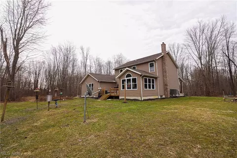 4577 E Maple Rd, Geneva, OH 44041 photo 7