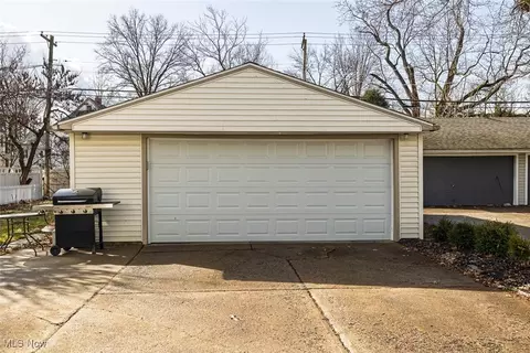 253 Columbus St, Elyria, OH 44035 photo 37