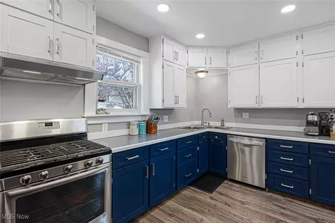253 Columbus St, Elyria, OH 44035 photo 16