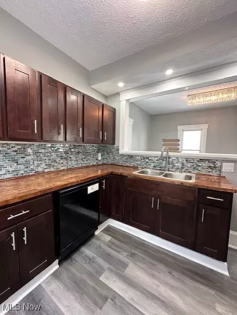 120 Grant St, Elyria, OH 44035 photo 6