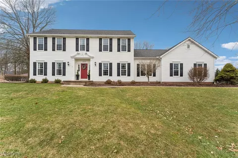6824 Saint Regis Blvd, Hudson, OH 44236