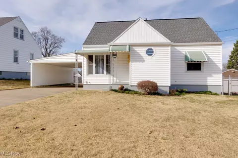 1485 Haynes Ave, Barberton, OH 44203