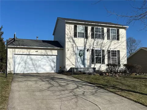 14873 Glen Valley Dr, Middlefield, OH 44062