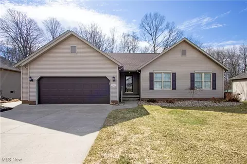 1461 Springwood Dr, Wooster, OH 44691
