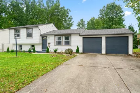 925 Florida Ave, Mcdonald, OH 44437