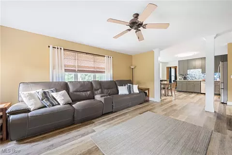2759 Joseph Ln, Perry, OH 44081 photo 5