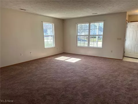 Living - 2112 Anthony Ave, Ashtabula, OH 44004 photo 2 of 2