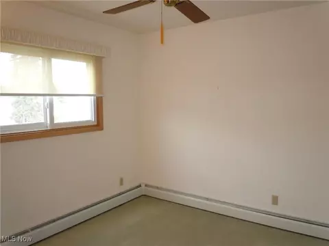 851 E 258th St, Euclid, OH 44132 photo 9