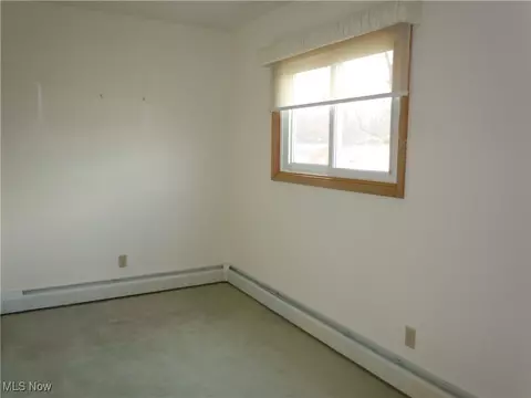 851 E 258th St, Euclid, OH 44132 photo 8