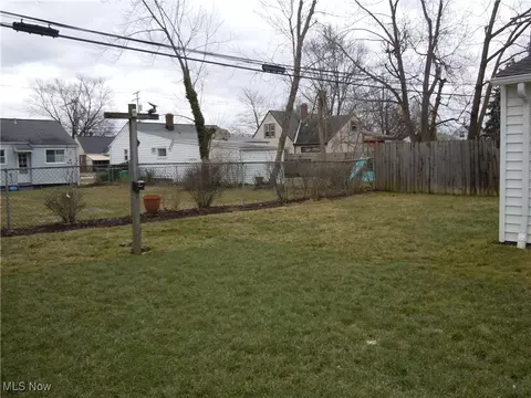 851 E 258th St, Euclid, OH 44132 photo 21