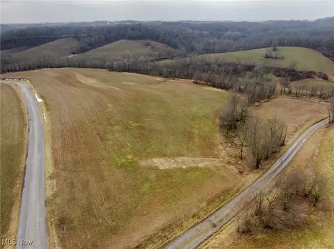 Cr 93, Fresno, OH 43824