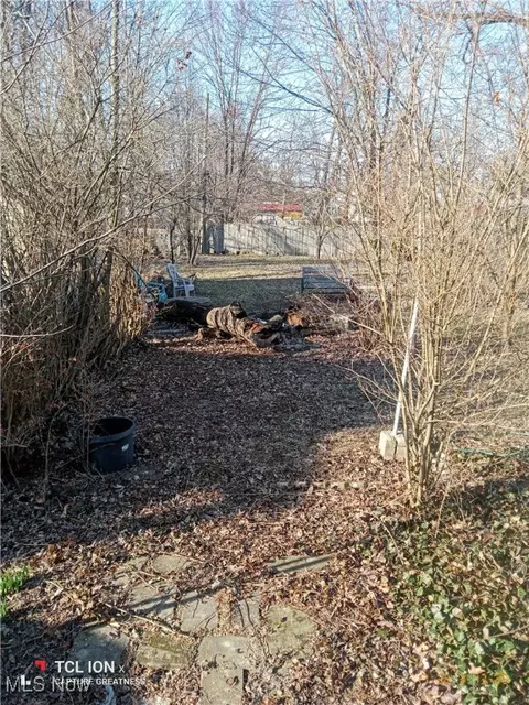 544 E Broad St, Elyria, OH 44035 photo 29