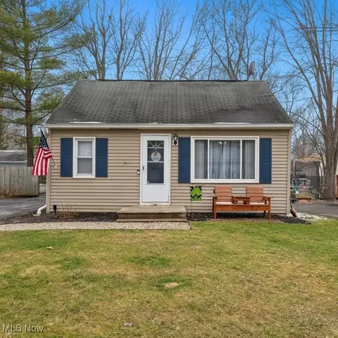 5504 Pleasant Ave, North Ridgeville, OH 44039