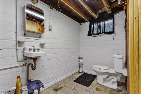 7203 Gilbert Ave, Parma, OH 44129 photo 20