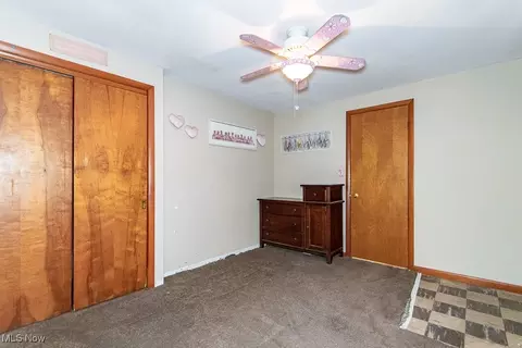 Bedroom - 10932 Thwing Rd, Chardon, OH 44024 photo 1 of 7