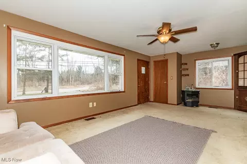 Living - 10932 Thwing Rd, Chardon, OH 44024 photo 3 of 3