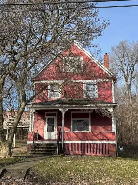 1370 Logan Ave, Youngstown, OH 44505